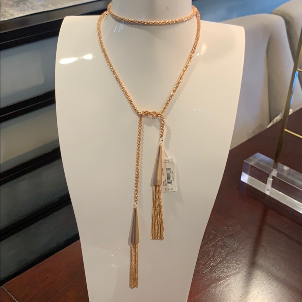 Phara Rose Gold necklace